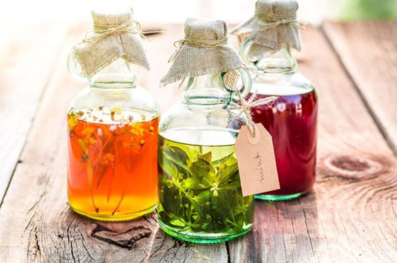 Tinctures herbs